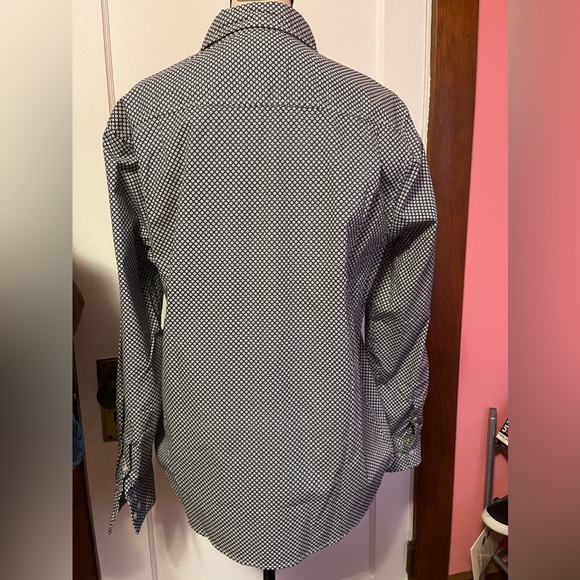 Paperdenim & Cloth Large Long Sleeved Button down flower Printed - Picture 9 of 9